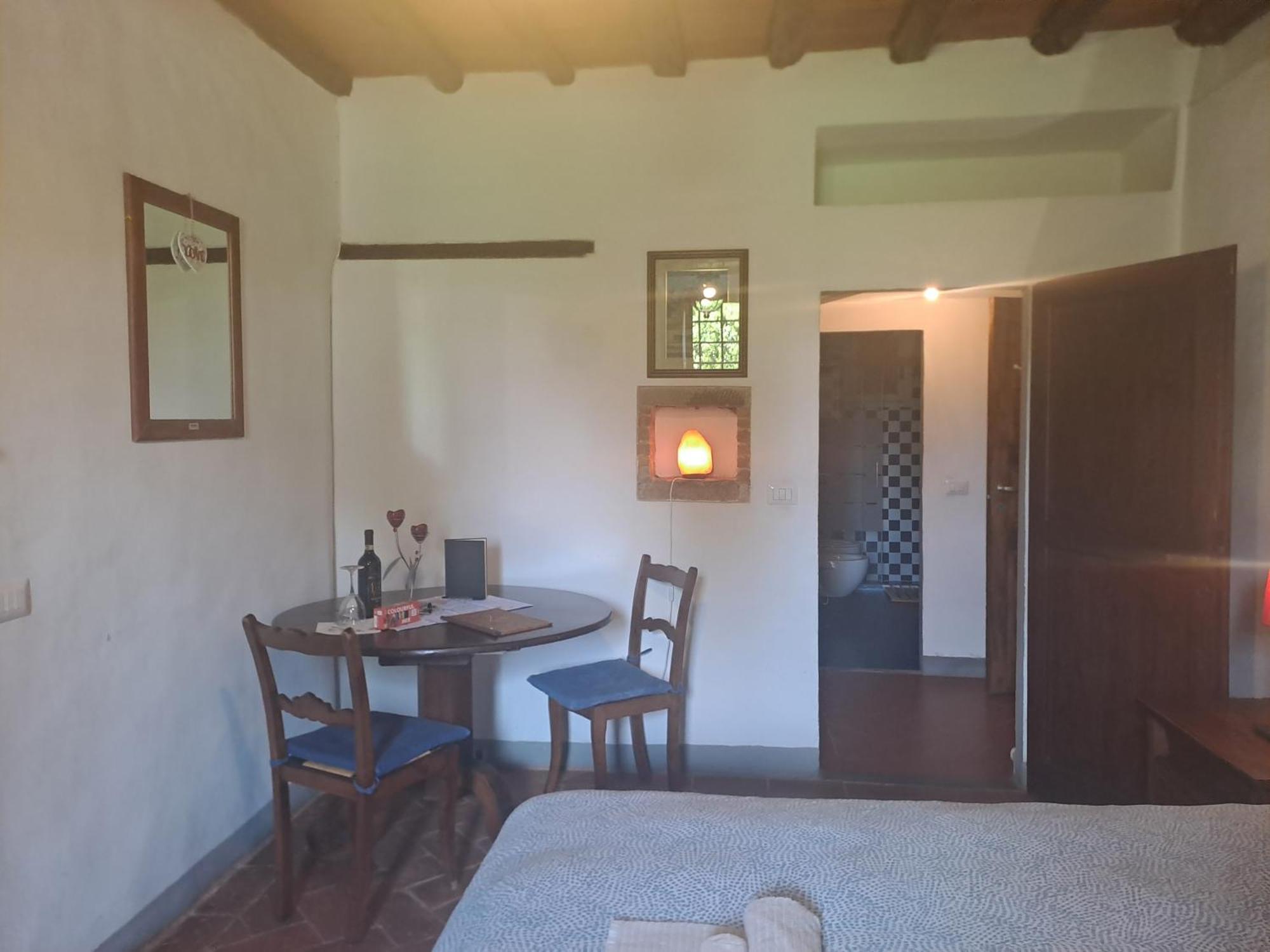 Sunshine Suites Florenz Zimmer foto