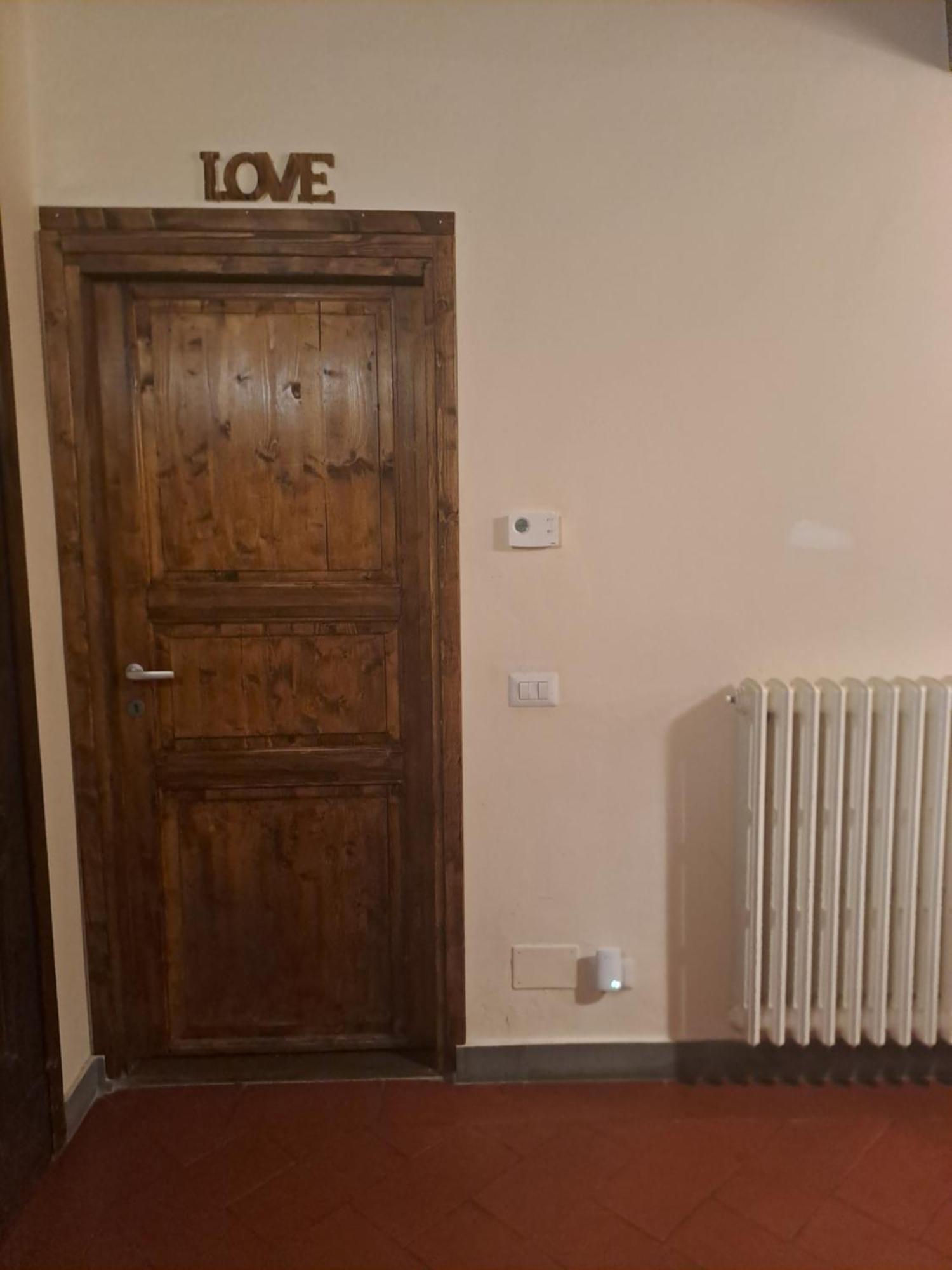 Sunshine Suites Florenz Zimmer foto